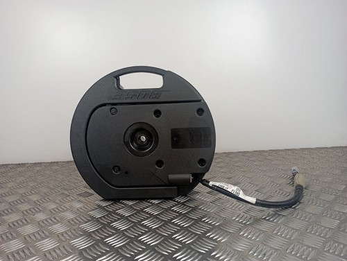 Mazda dk subwoofer - mazda,